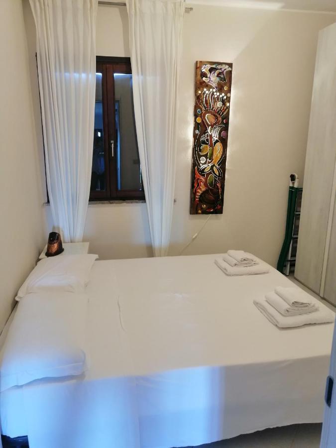 La Finestra Sulla Torre Apartment Стинтино Екстериор снимка
