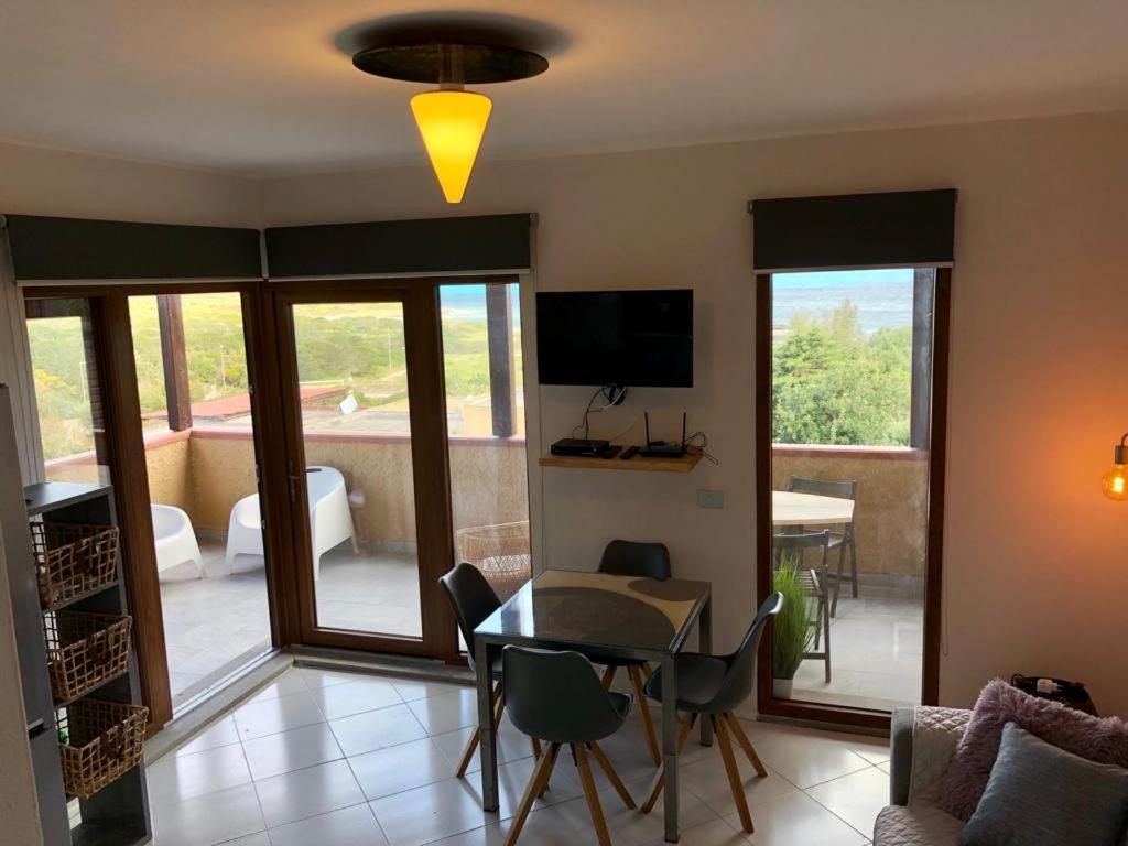 La Finestra Sulla Torre Apartment Стинтино Екстериор снимка